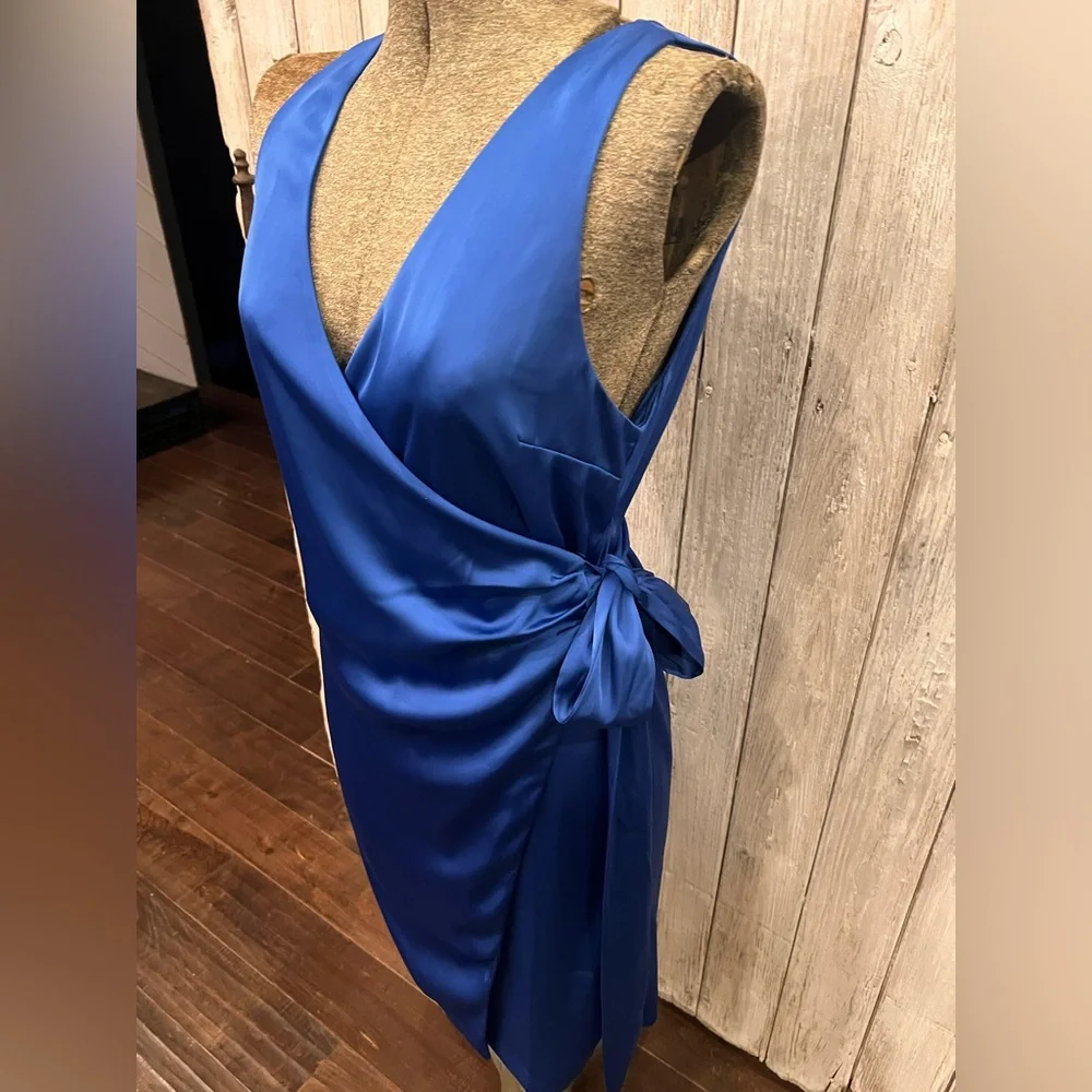 Gap Elegant Blue Wrap Dress - Picture 2 of 8